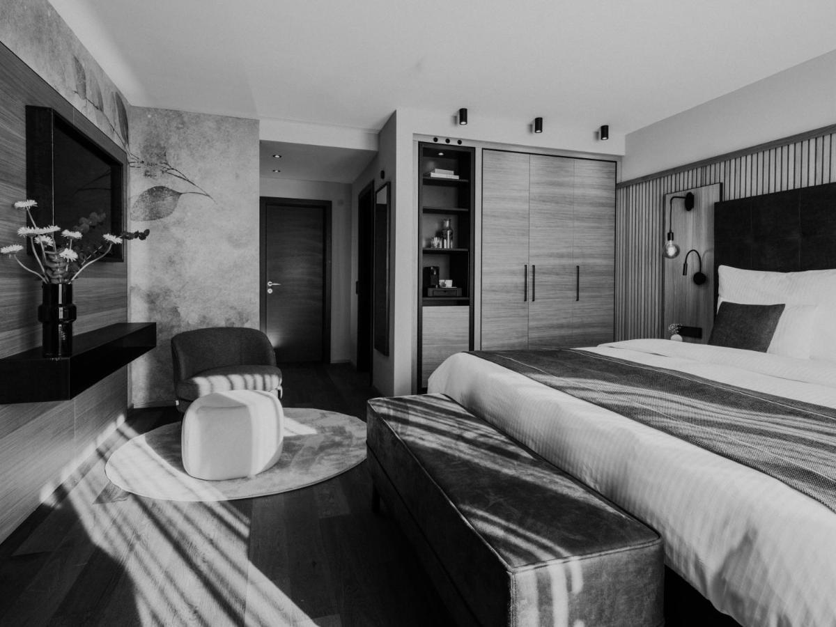 Deluxe Room,1327730354:JPEG
