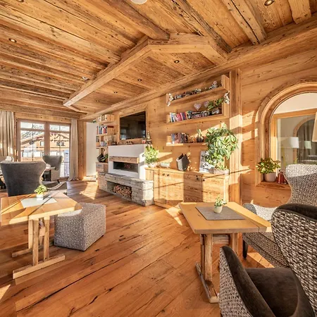 Burghotel Alpenglühn-3
